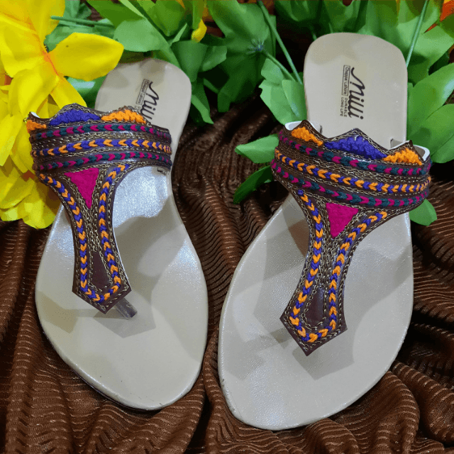 New Fancy 18 Stylish Ladies Slippers For Women And Girls