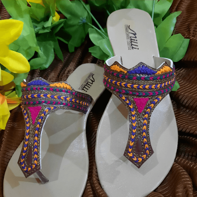 New Fancy 18 Stylish Ladies Slippers For Women And Girls
