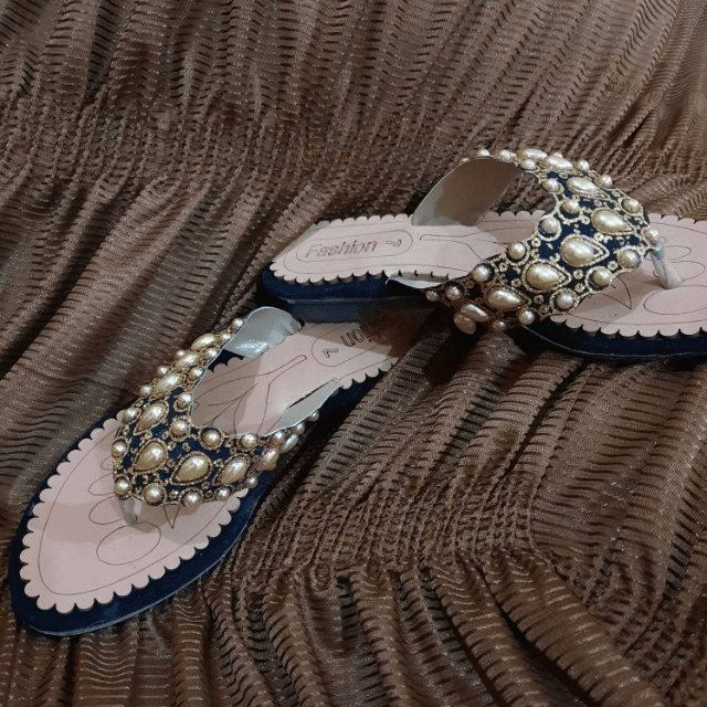 New Fancy 20 Stylish Ladies Slippers For Women And Girls