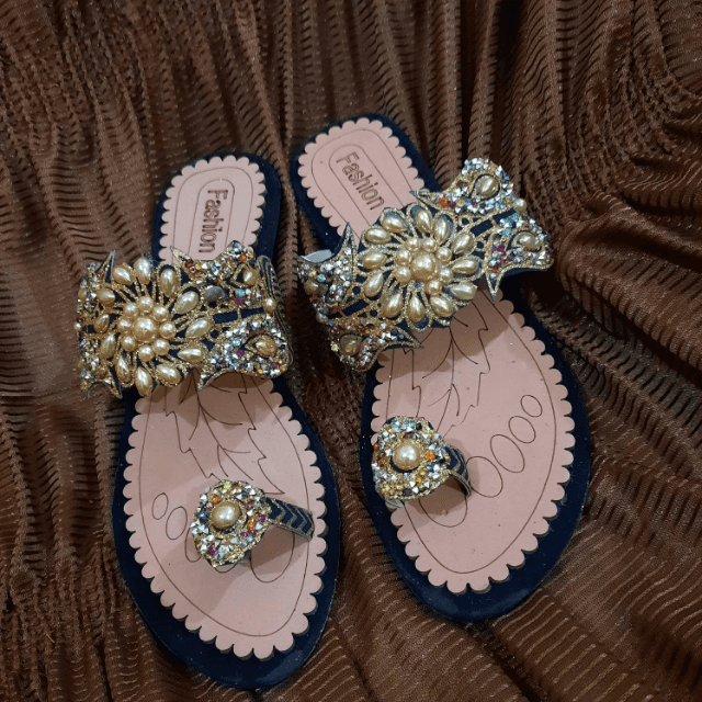 New Fancy 21 Stylish Ladies Slippers For Women And Girls