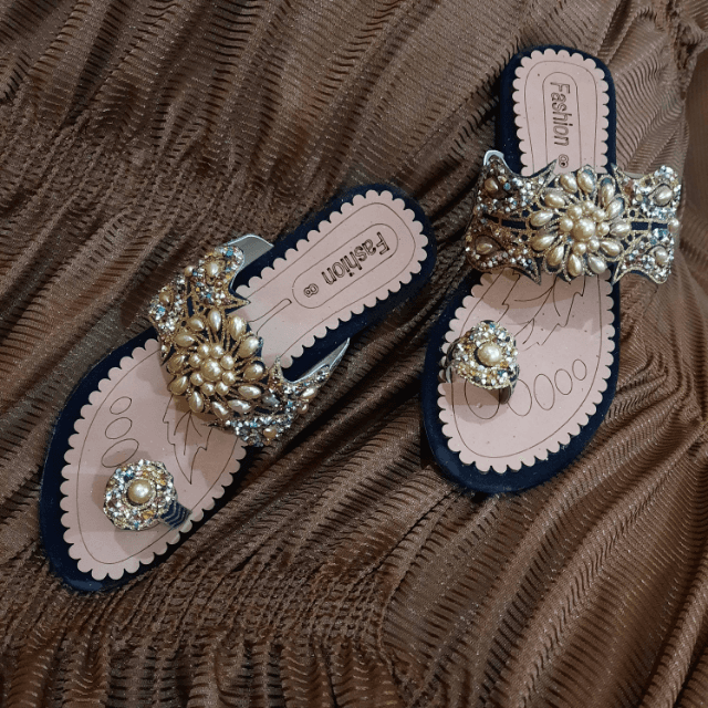 New Fancy 21 Stylish Ladies Slippers For Women And Girls