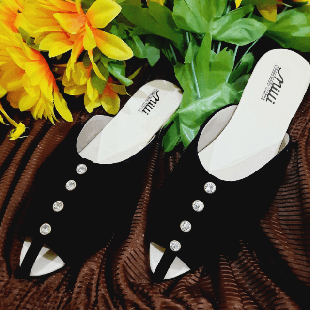 New Fancy 07 Stylish Ladies Slippers For Women And Girls